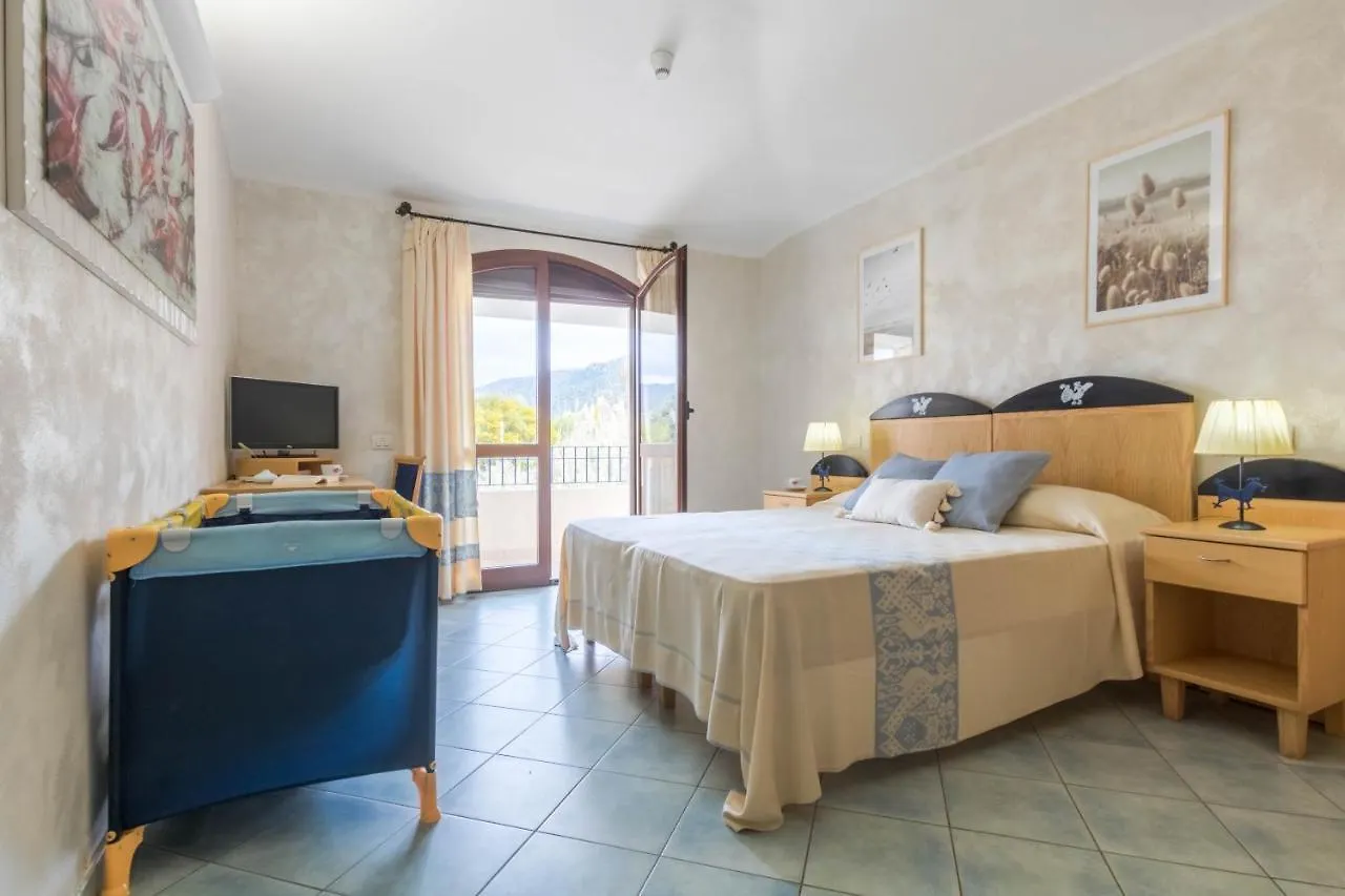 Hotel Villa Del Mare Solanas Italy